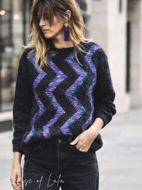 Vintage 90s Abstract Zigzag Knit Sweater Black Purple Blue Artsy Cool Girl